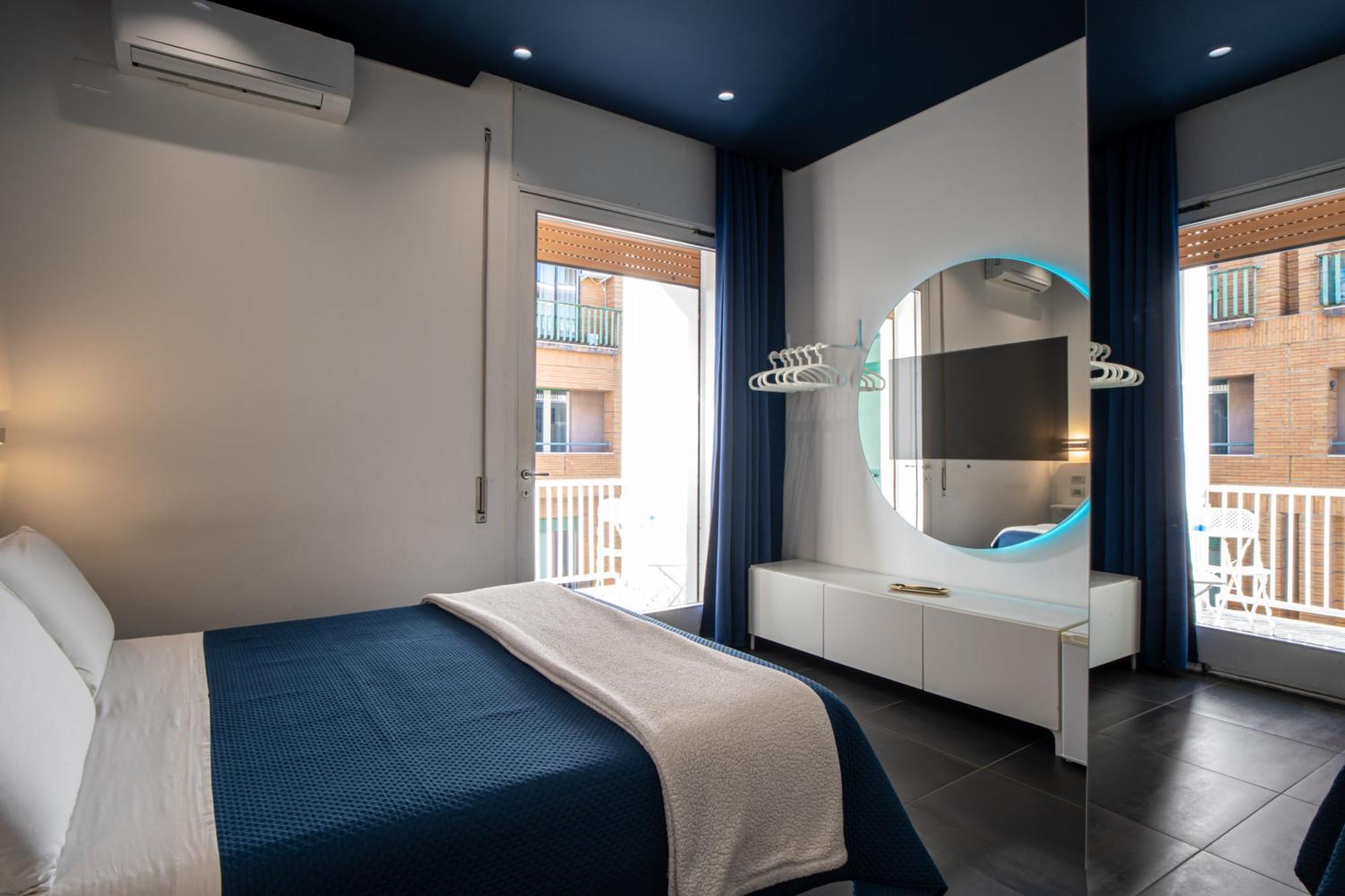 Skyhouse Beverello Napoli Ngoại thất bức ảnh