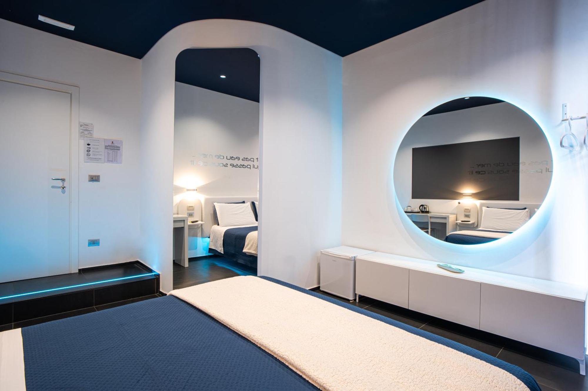 Skyhouse Beverello Napoli Ngoại thất bức ảnh