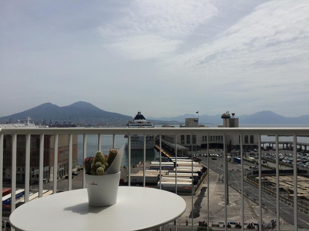 Skyhouse Beverello Napoli Phòng bức ảnh